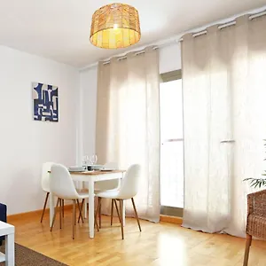 Casa Fenicia - Cosy With Free Private Parking Málaga